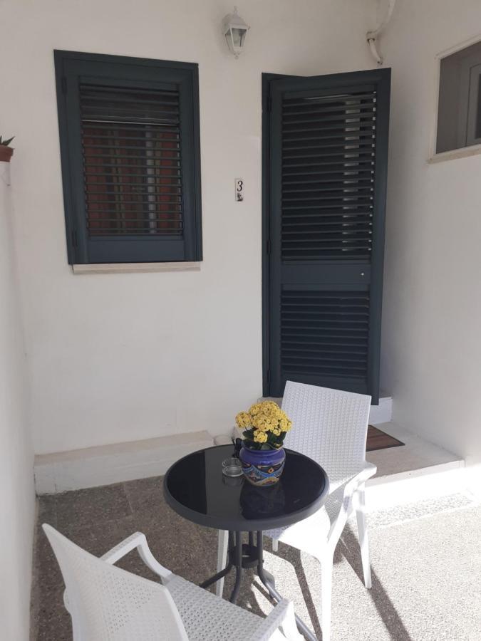 Casa Vacanza Fiorella Torre dell'Orso Exterior foto