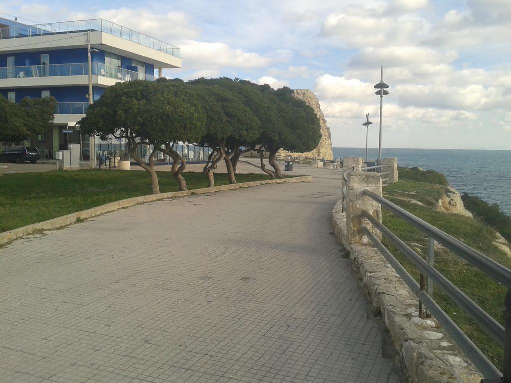 Casa Vacanza Fiorella Torre dell'Orso Exterior foto