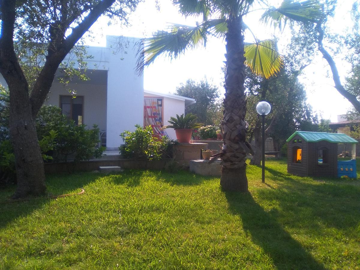 Casa Vacanza Fiorella Torre dell'Orso Exterior foto
